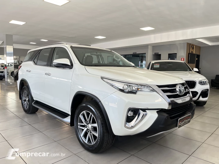 HILUX SW4 2.8 SRX 4X4 7 Lugares 16V Turbo Intercooler