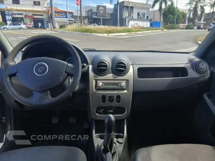 LOGAN Authentique Hi-Flex 1.0 16V 4p