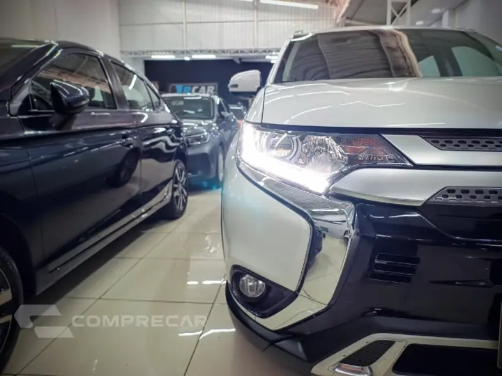 OUTLANDER 2.0 HPE AUTOMÁTICO