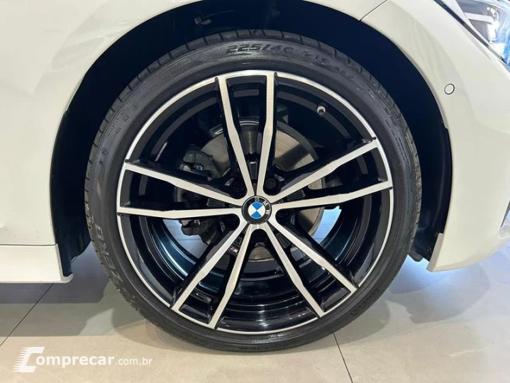320IA 2.0 TB M SPORT A.FLEX/M.SPORT 4P