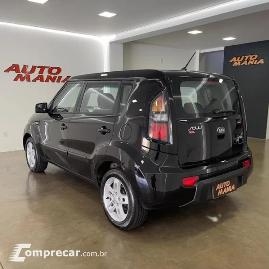 KIA SOUL EX 1.6 FF MT