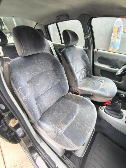 Clio Sed. Privilège Hi-Flex 1.6 16V 4p