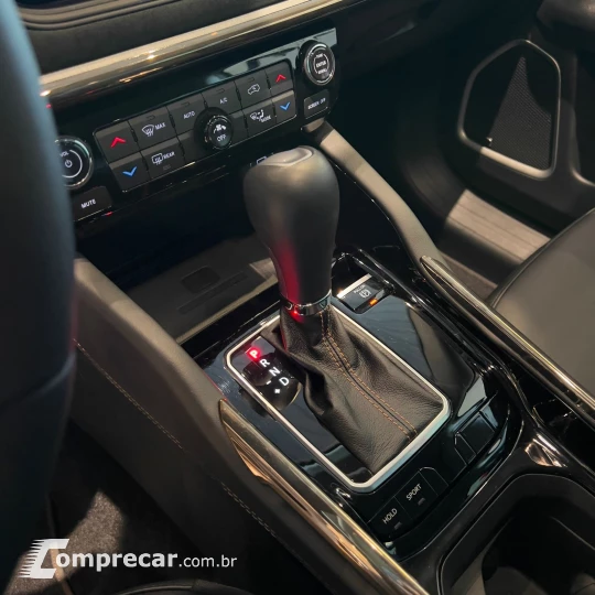 Commander Limited T270 1.3 TB Flex Aut.