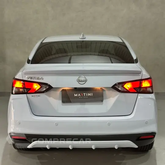 VERSA Exclusive 1.6 16V Flex Aut.