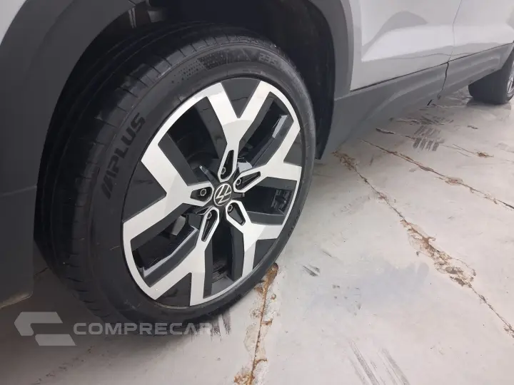 TAOS 1.4 250 TSI TOTAL FLEX HIGHLINE AUTOMÁTICO
