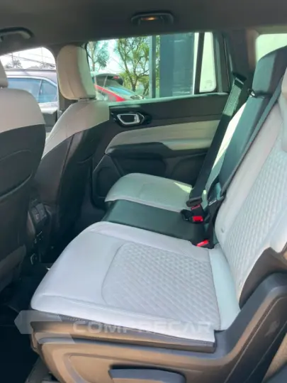 COMMANDER 1.3 T270 Turbo Mhev Limited
