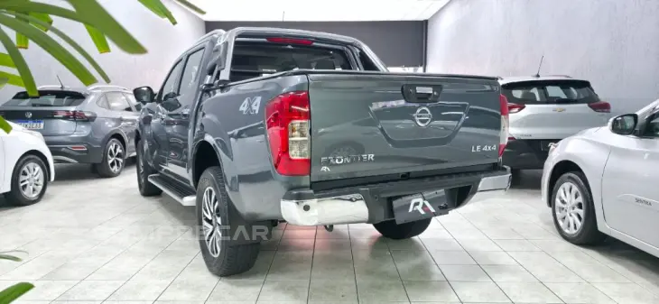Frontier LE CD 4x4 2.3 Bi-TB Diesel Aut.