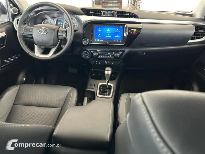 HILUX 2.8 D-4D TURBO DIESEL CD SRX PLUS 4X4 AUTOM