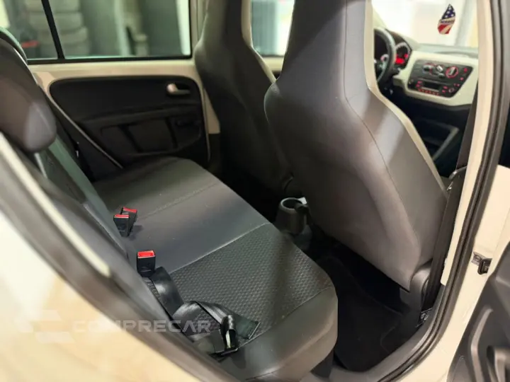 Cross UP 1.0 12V 4P TSI FLEX