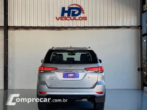 HILUX SWSRXA4FD