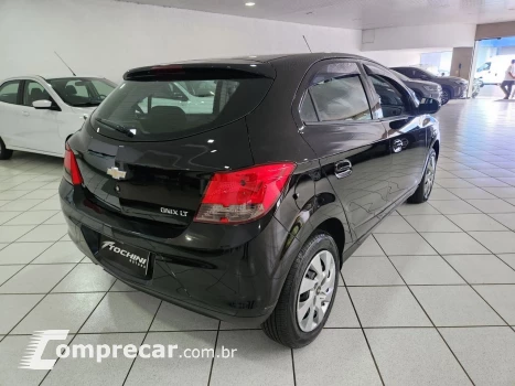 Onix Hatch 1.4 4P FLEX LT