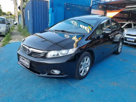 Honda CIVIC 1.8 EXS 16V 4 portas