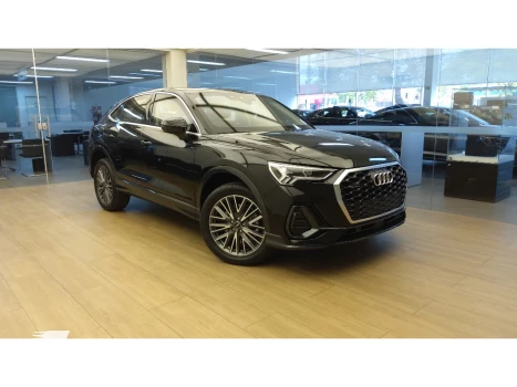 Q3 2.0 40 TFSI GASOLINA SPORTBACK PERFORMANCE QUATTRO TIPTRO
