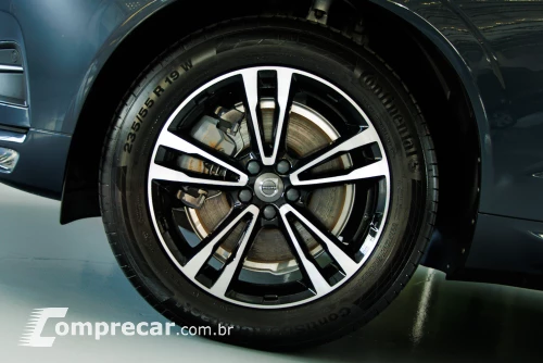 XC60 2.0 D5 Momentum AWD Geartronic