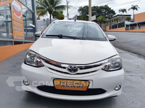 Etios Sedan 1.5 16V 4P FLEX XLS AUTOMÁTICO