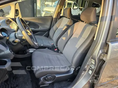 FIT 1.4 CX 16V FLEX 4P AUTOMÁTICO