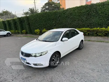 Kia CERATO 1.6 EX3 Sedan 16V 4 portas