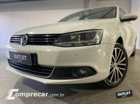 JETTA 2.0 COMFORTLINE FLEX 4P TIPTRONIC