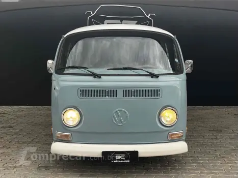 KOMBI 1.6 LUXO 8V GASOLINA 3P MANUAL