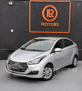 Hyundai HB20S 1.6 Comfort Plus 16V 4 portas