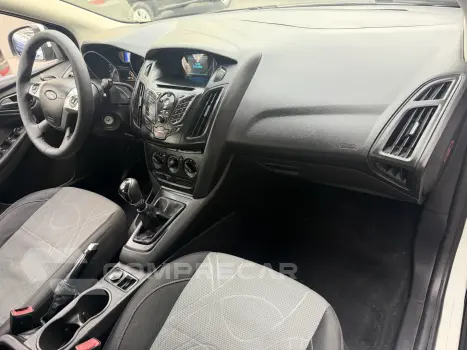 FOCUS 1.6 S 16V FLEX 4P MANUAL