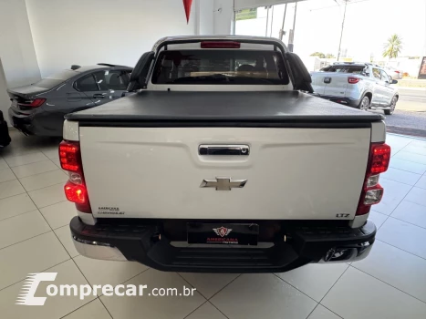 S10 2.4 FLEX LTZ CABINE DUPLA