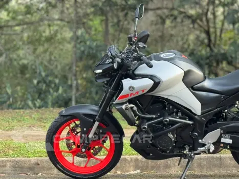 Yamaha MT-03 ABS