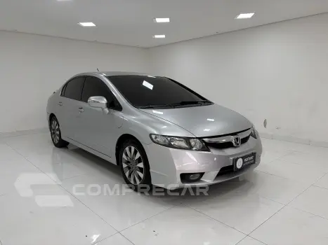 Honda CIVIC 1.8 LXL 16V 4 portas