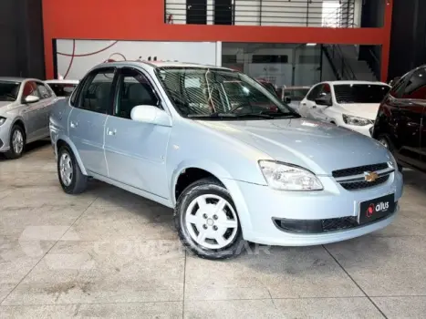 CLASSIC - 1.0 MPFI LS 8V 4P MANUAL