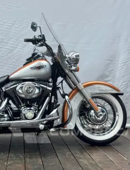 HARLEY-DAVIDSON SOFTAIL DELUXE