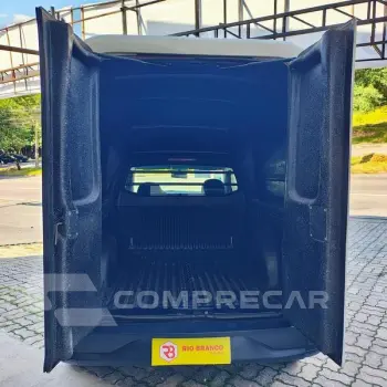 SAVEIRO 1.6 CS ROBUST 8V FLEX 2P MANUAL