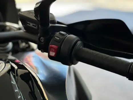 R 1250 GS PREMIUM TRIPLE BLACK