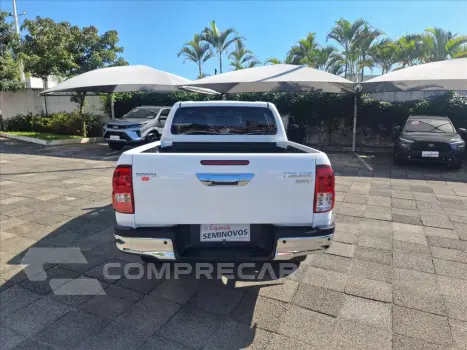 HILUX 2.8 D-4D TURBO DIESEL CD SRV 4X4 AUTOMÁTICO