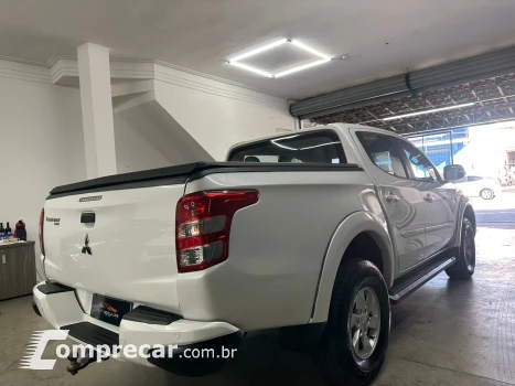 L200 TRITON 2.4 16V Turbo GLS CD 4X4