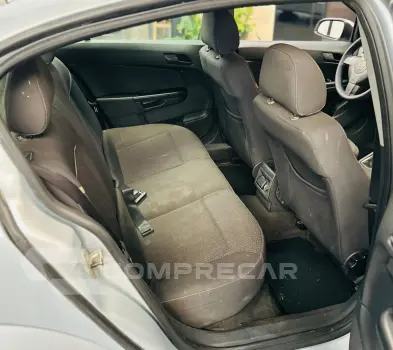VECTRA 2.0 MPFI Expression 8V