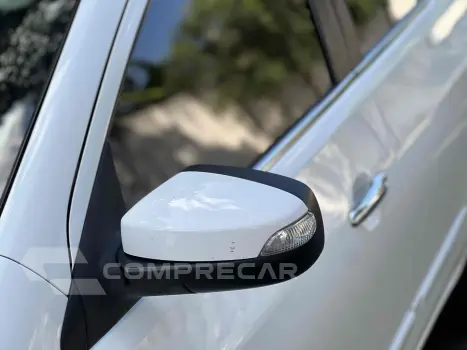 VERSA 1.6 16V FLEX UNIQUE 4P XTRONIC