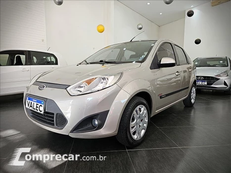 FORD FIESTA 1.6 MPI SEDAN 8V FLEX 4P MANUAL 4 portas