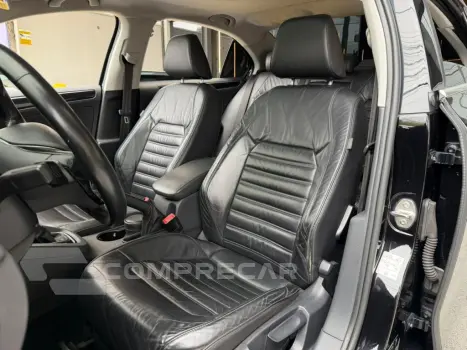 JETTA 2.0 TSI HIGHLINE 211CV GASOLINA 4P TIPTRONIC
