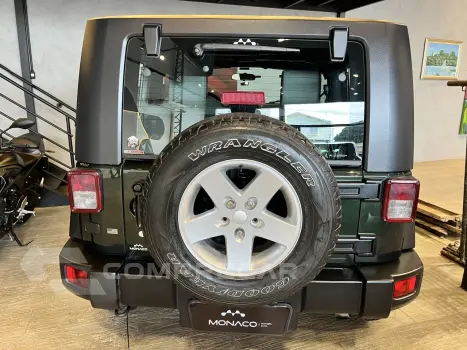 Wrangler 3.8 V6 12V SPORT TETO RÍGIDO AUTOMÁTICO