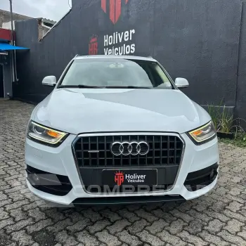 Q3 2.0 TFSI Ambiente Quattro