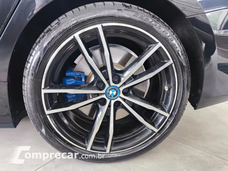 330e M Sport 2.0 Turbo Híbrido Aut.