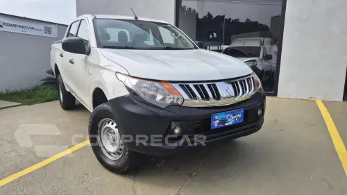 L200 TRITON 2.4 16V Turbo Sport GL CD 4X4