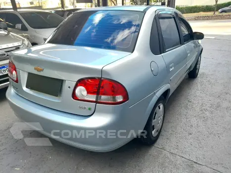CLASSIC 1.0 MPFI Sedan 8V