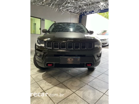COMPASS 2.0 16V DIESEL TRAILHAWK 4X4 AUTOMÁTICO