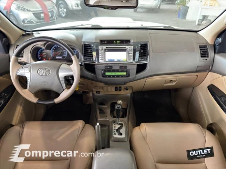 HILUX SW4 3.0 SRV 4X4 7 LUGARES 16V TURBO INTERCO