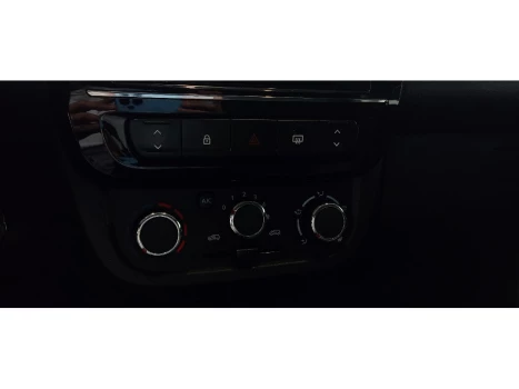 KWID 1.0 12V SCE FLEX INTENSE MANUAL
