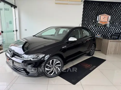 Volkswagen POLO 1.0 170 TSI HIGHLINE AUTOMÁTICO 4 portas