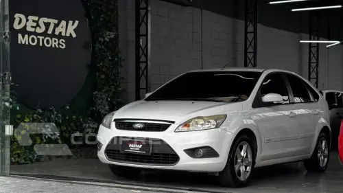 Focus 2.0 16V/SE/SE Plus Flex 5p Aut.