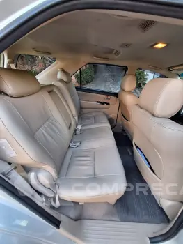 HILUX 3.0 SRV 4X4 CD 7 Lugares 16V Turbo Intercooler