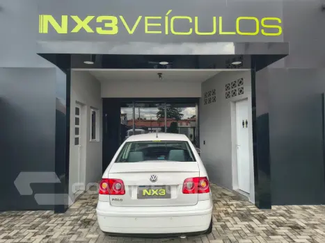 POLO SEDAN 1.6 MI 8V FLEX 4P MANUAL